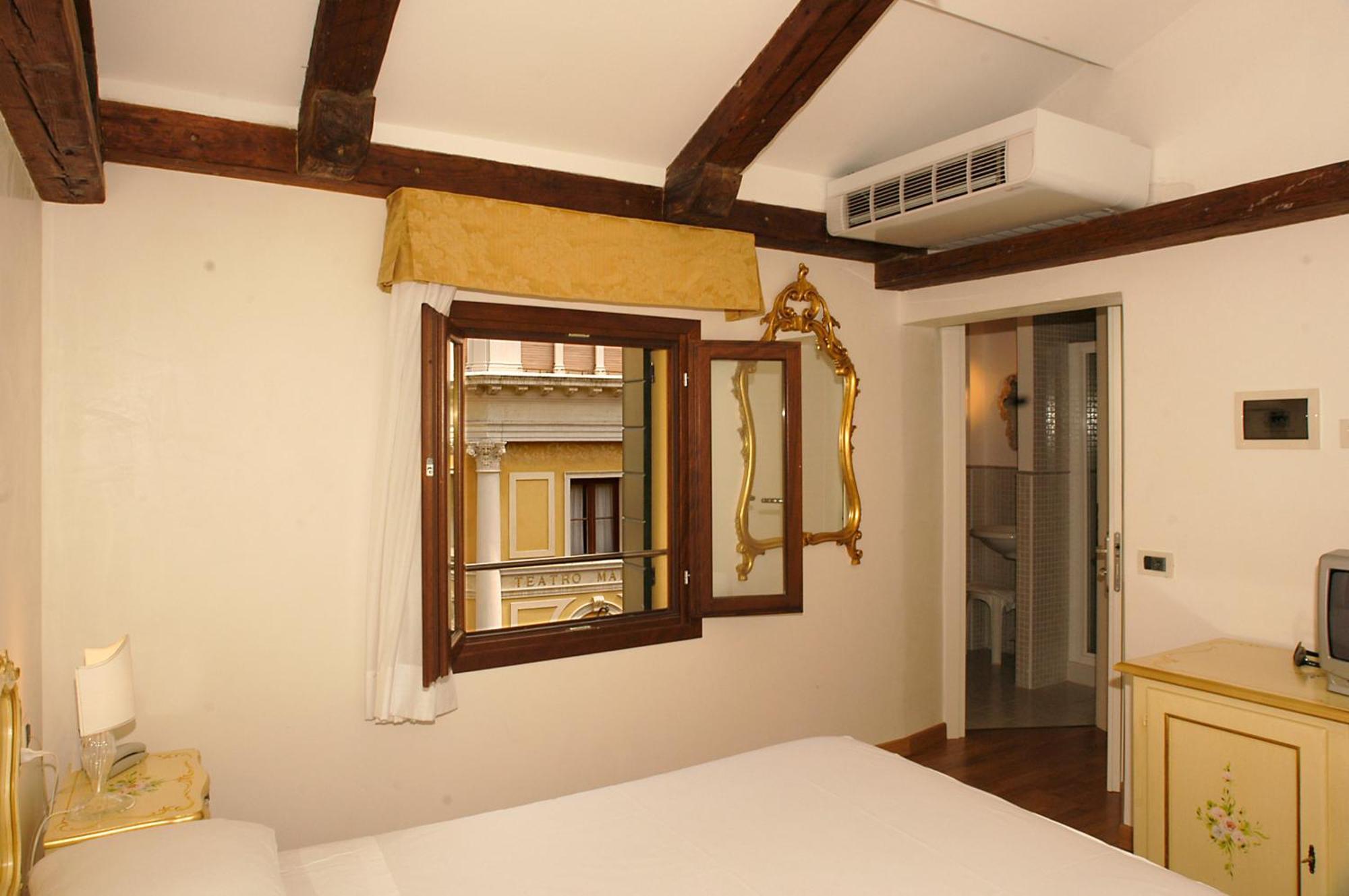 Hotel Malibran Venezia Esterno foto